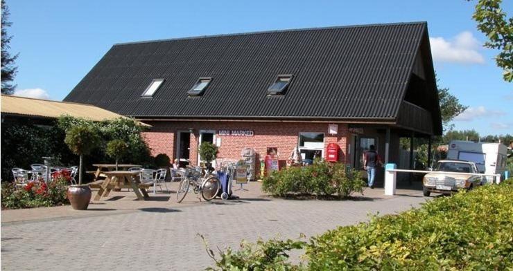 Vikaer Strand Camping & Cottages Diernæs Exterior photo